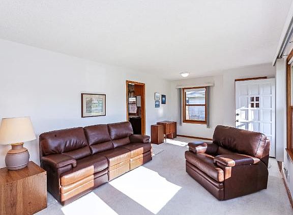 2nd image of 8606 Park Ave S