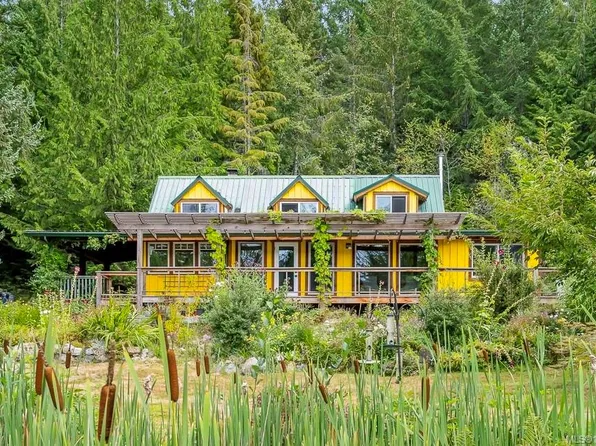 481 Olmstead Rd, Whaletown, BC V0P 1Z0