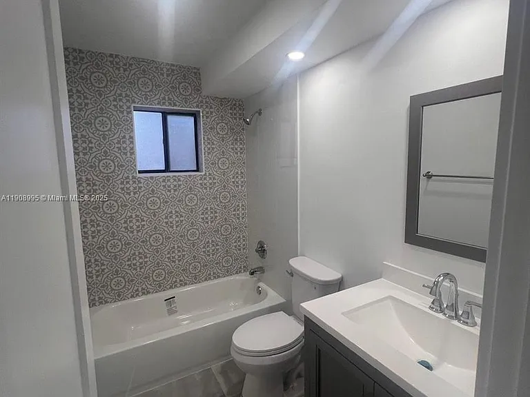8600 SW 133rd Avenue Rd #319 — Photo 11