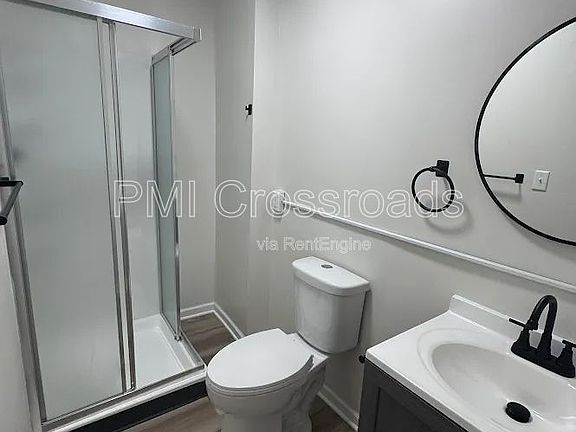 4th image of 472 Sumner St APT 1
