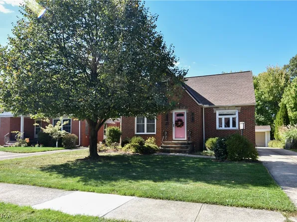 4298 W 215th St, Fairview Park, OH 44126