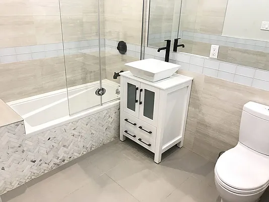 Rented by Zuz Realty | media 52