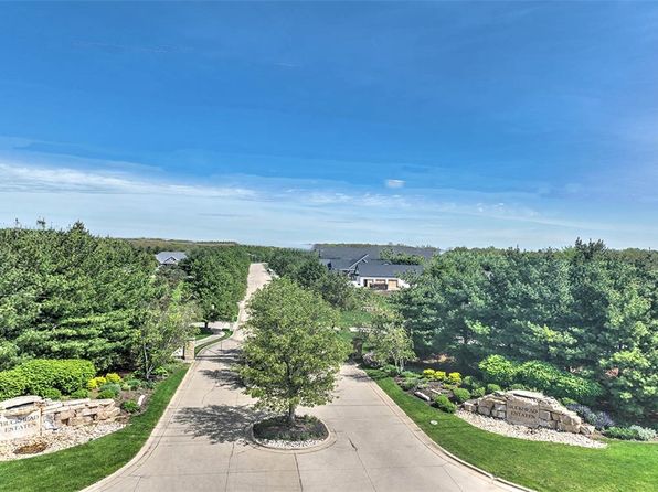 2030 Buckhead Ln, Decatur, IL 62521