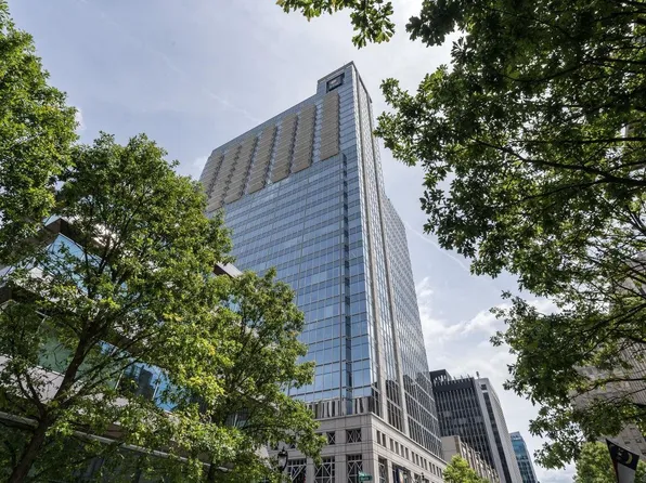 301 Fayetteville St Unit 2808, Raleigh, NC 27601