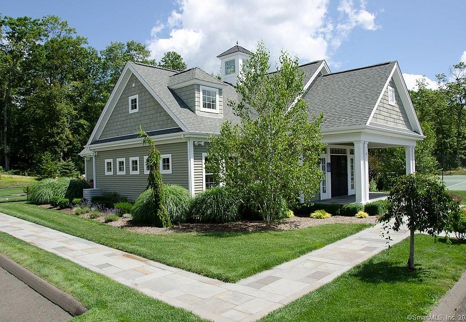 1st image of 19 Arbor Xing