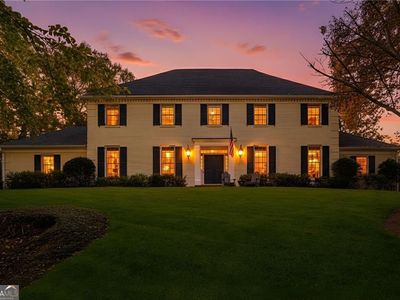 2010 Rivermeade Way NW, Atlanta, GA, 30327