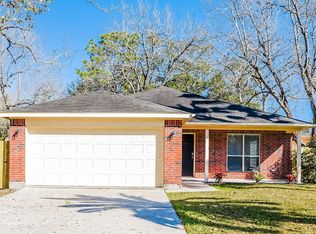 2110 Redwood Dr, Kemah, TX 77565