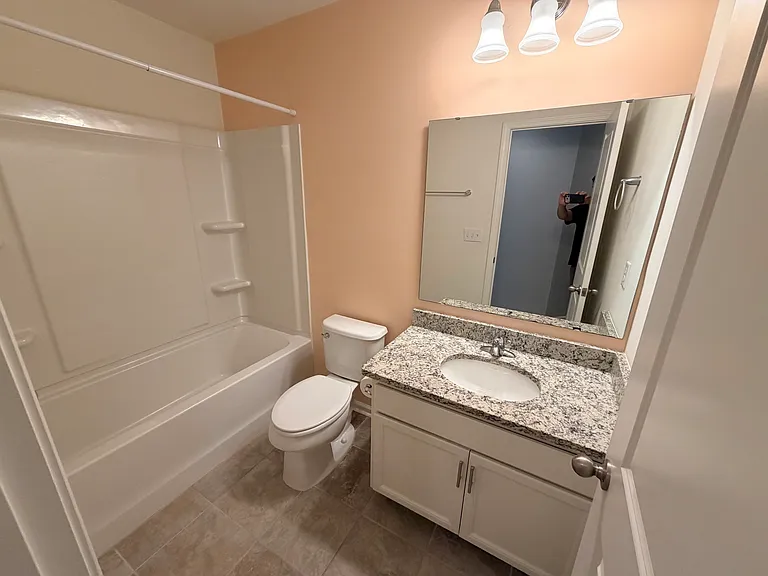 1355 Hermitage Ln — Photo 23