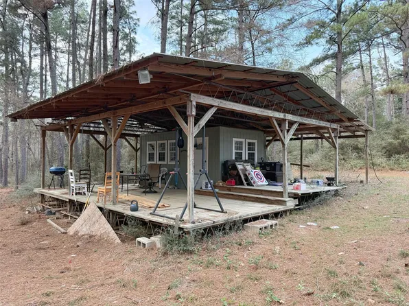 5772 Private Road 2065, Centerville, TX 75833