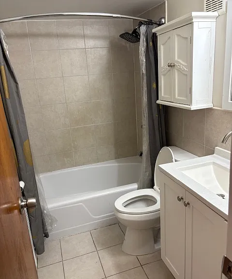 Main Bathroom