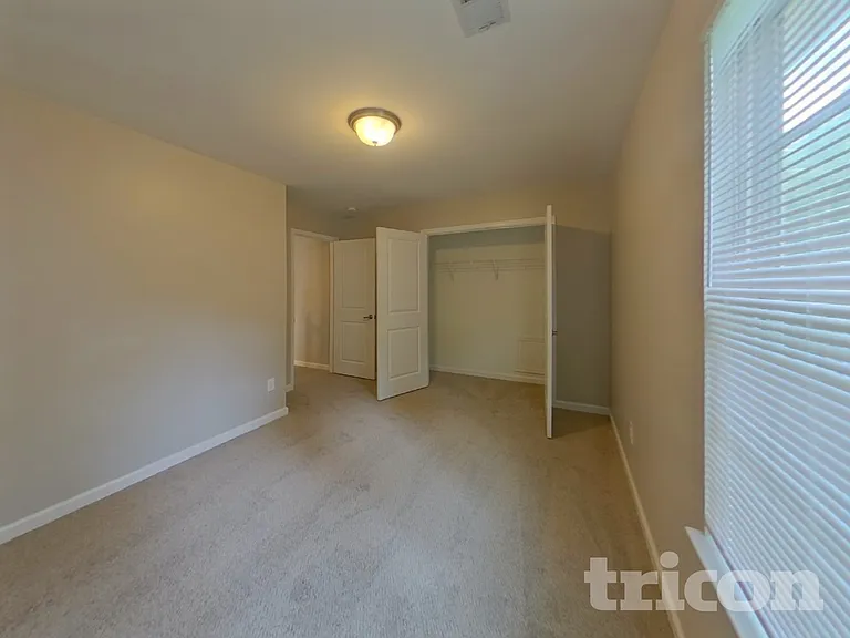 246 Bridgeport Rd — Photo 12