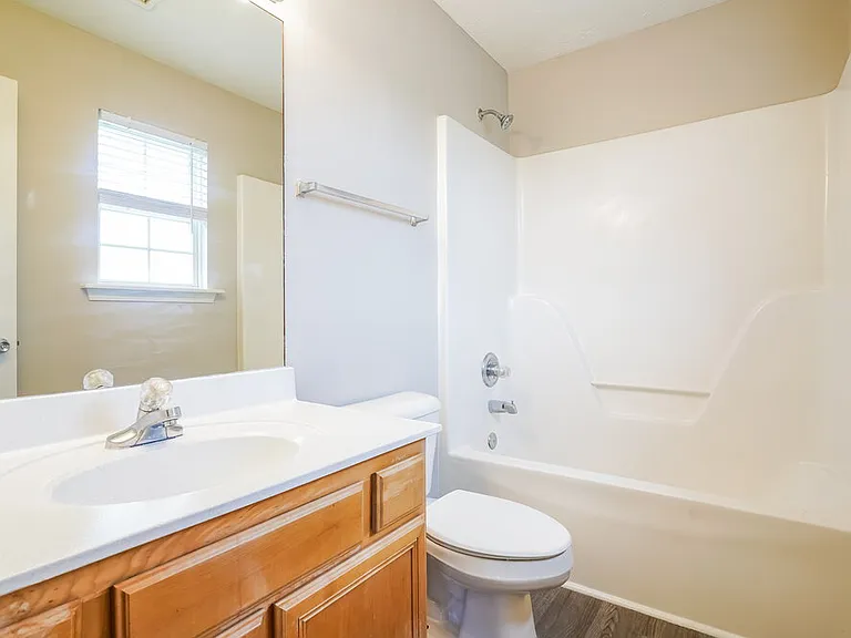 1313 E Nir Shreibman Blvd — Photo 11