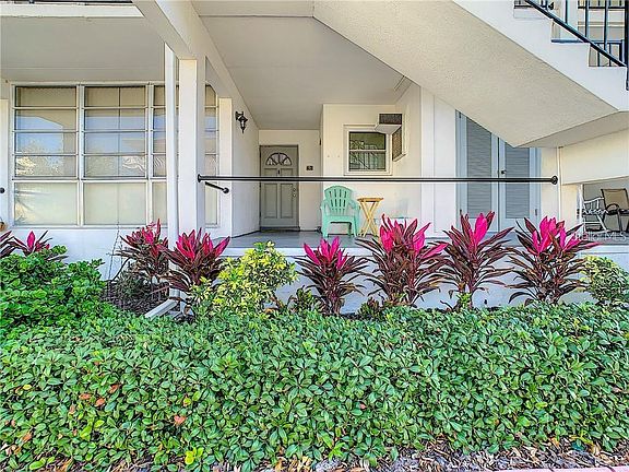 2950 W Bay Dr APT A2, Belleair Bluffs, FL 33770 | MLS #U8227129 | Zillow