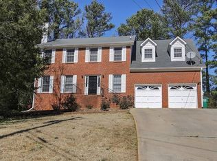 4383 Deer Ridge Ct, Lilburn, GA 30047