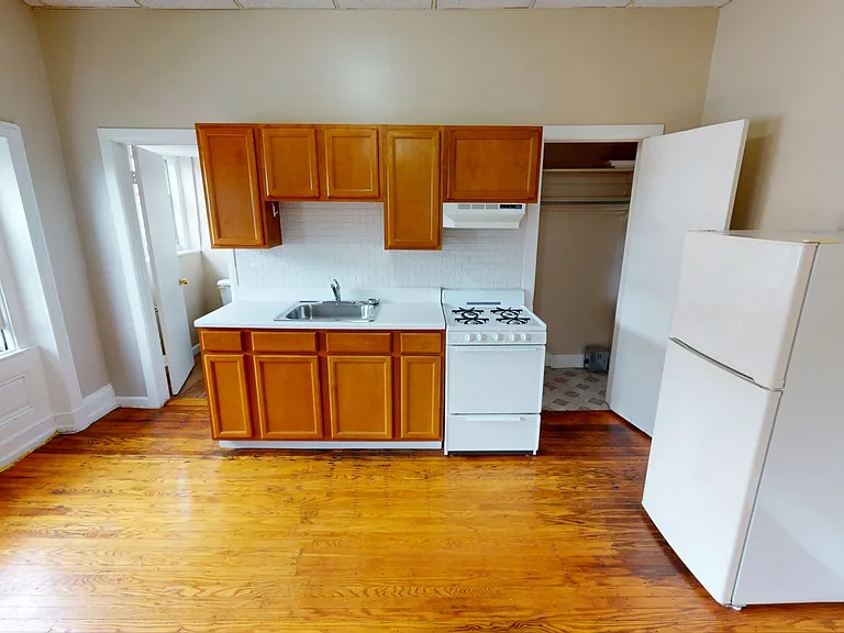 1114 Spruce Street, Philadelphia, PA 19107 — Photo 6