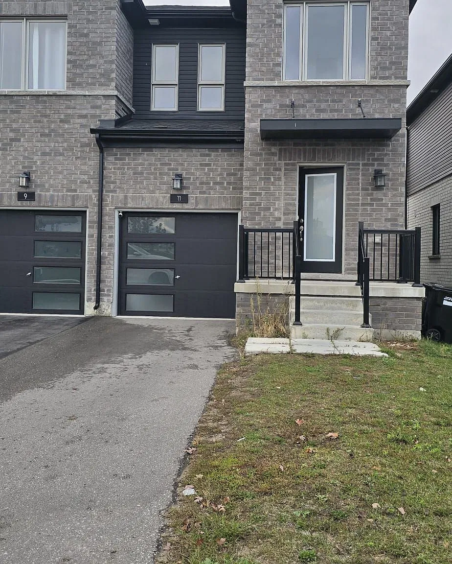 4 bed, $3,000 — Photo 2