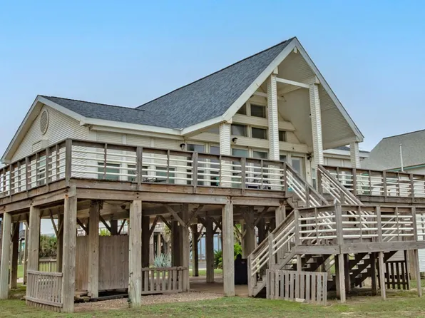 12922 Jolly Roger Dr, Freeport, TX 77541