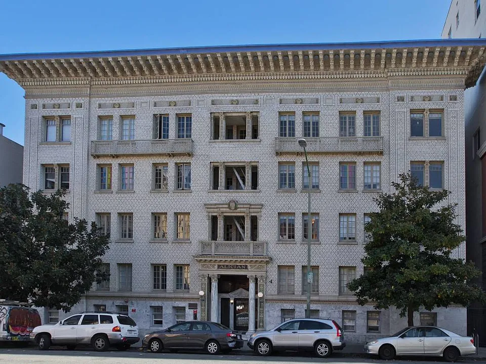 1450 Alice Street (244rc)