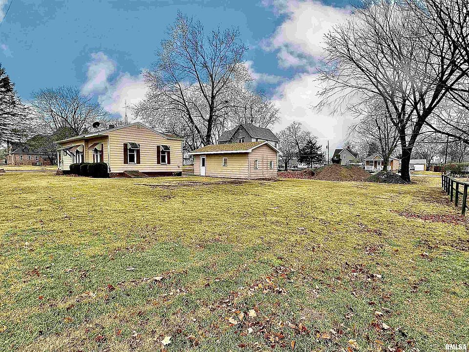 105 W Monmouth St, Abingdon, IL 61410 Zillow