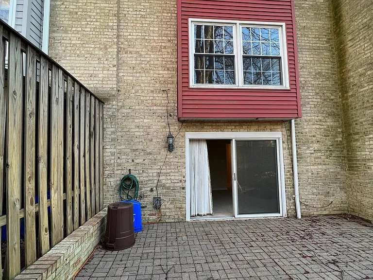 2105 Bucknell Ter — Photo 50
