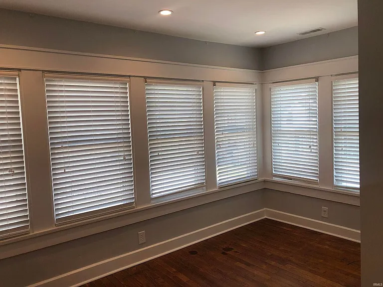 729 E Hunter Ave — Photo 17