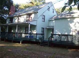 1485 Chopsey Hill Rd, Bridgeport, CT 06606