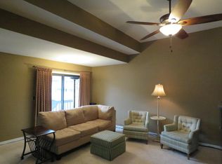 78 Cozy Cove Rd UNIT 26, Fincastle, MO 65616