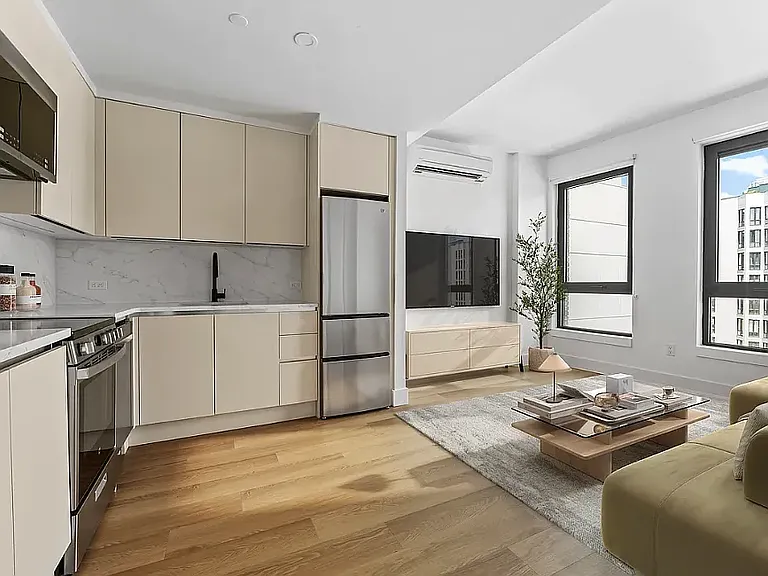 130 Hope St #620A — Photo 1