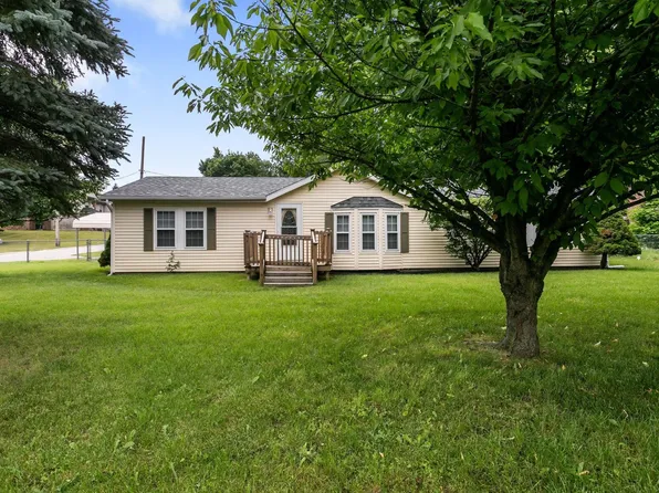 2715 Ewing Ave, Mishawaka, IN 46544
