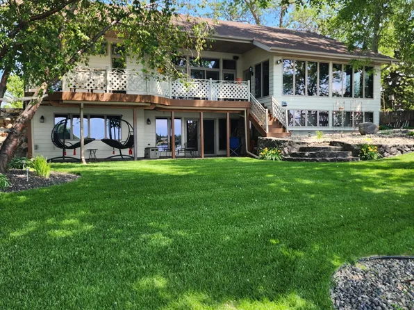 216 Nesbitt Dr, Mina, SD 57451