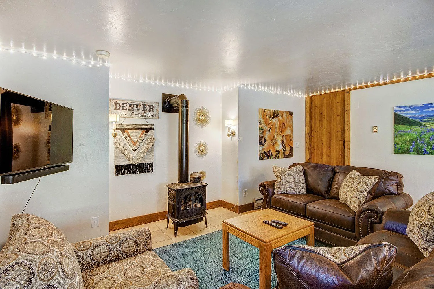 1 bed, 878 sqft, $2,250 — Photo 2