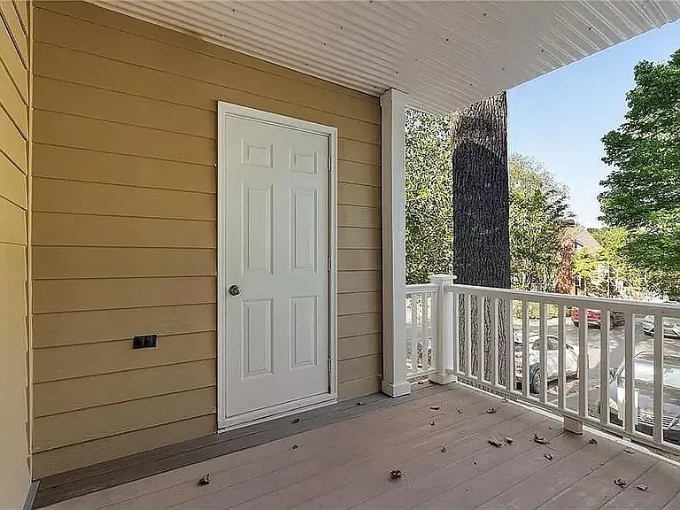 2212 River Heights Ct SE — Photo 6
