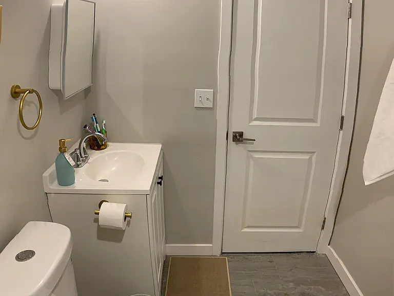 2556 Germantown Ave #1 — Photo 7