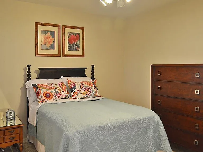 191 Bennington Dr #126 — Photo 11