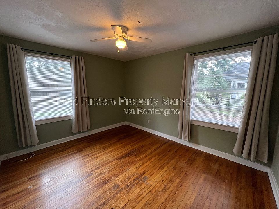 1st image of 2608 College St APT 1