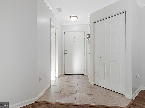 5th image of 12212 Eagles Nest Ct APT B