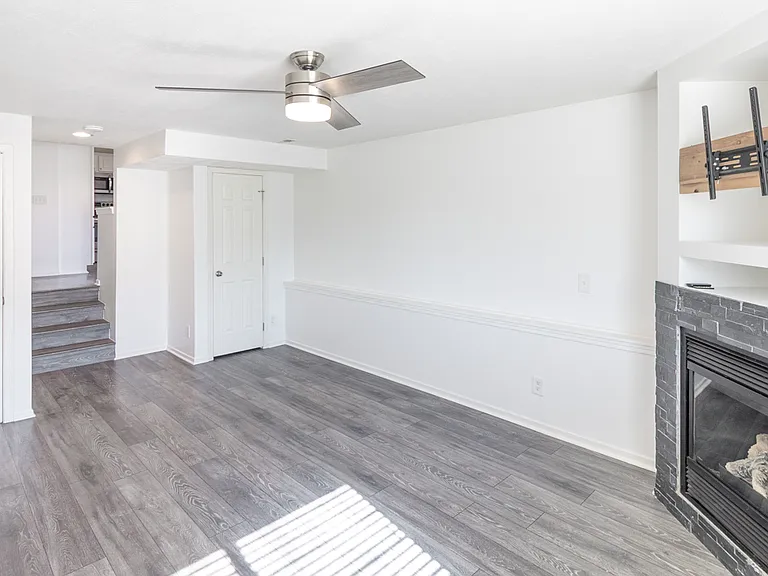 17802 Olive St — Photo 8