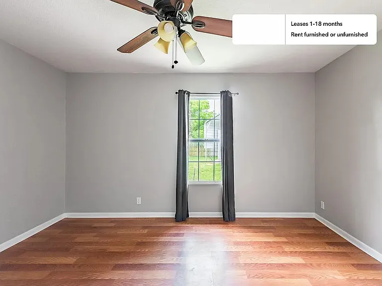 2311 Galway St — Photo 22