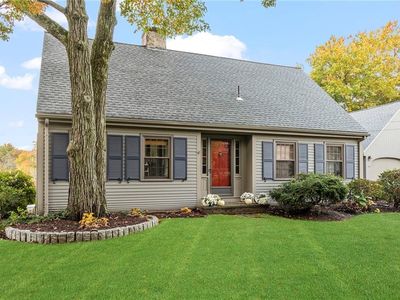 35 Newell Dr, Cumberland, RI, 02864