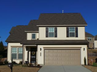 523 Applecross Dr, Mebane, NC 27302