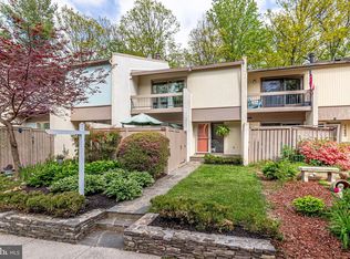 11641 Newbridge Ct, Reston, VA 20191