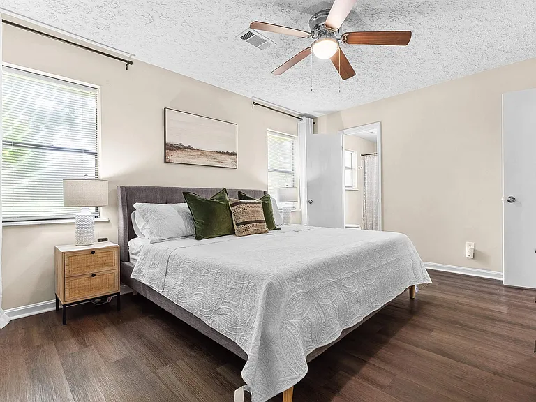 1100 Kenwood Dr — Photo 22