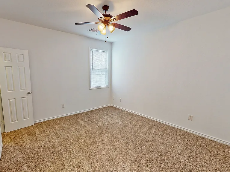 306 Holik St — Photo 15
