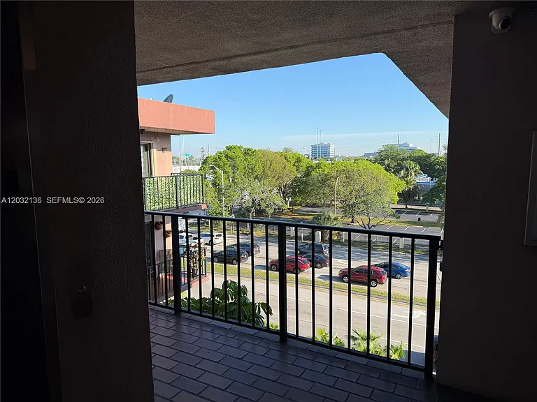 605 NW 72nd Ave #509 — Photo 22