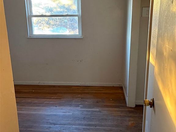 5th image of 102 K St