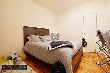 Rented by ZealEstate Group Inc