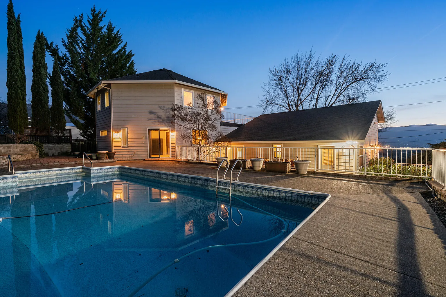 4935 Cherry Ln photo 1