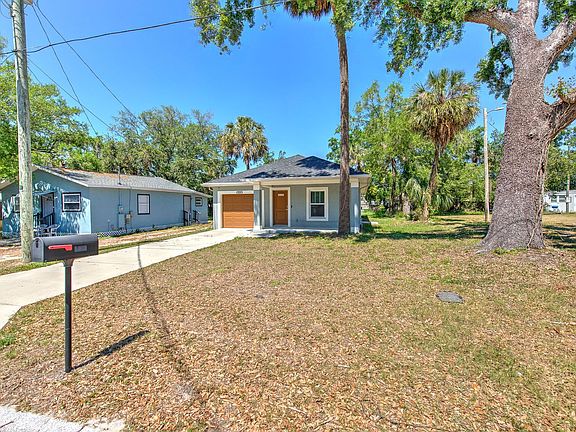 2nd image of 3214 E Shadowlawn Ave