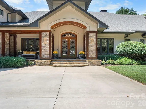 9305 White Ibis Ct, Belmont, NC 28012