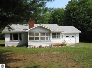 8560 Ora Lake Rd, Hale, MI 48739